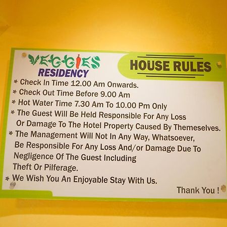 Hotel Veggies Residency & Pure Veg Restaurant Mahābaleshwar Esterno foto